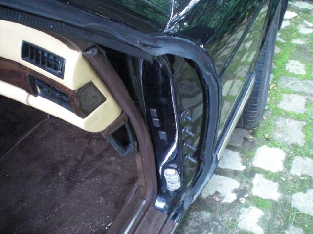 Gullwing Black (6)