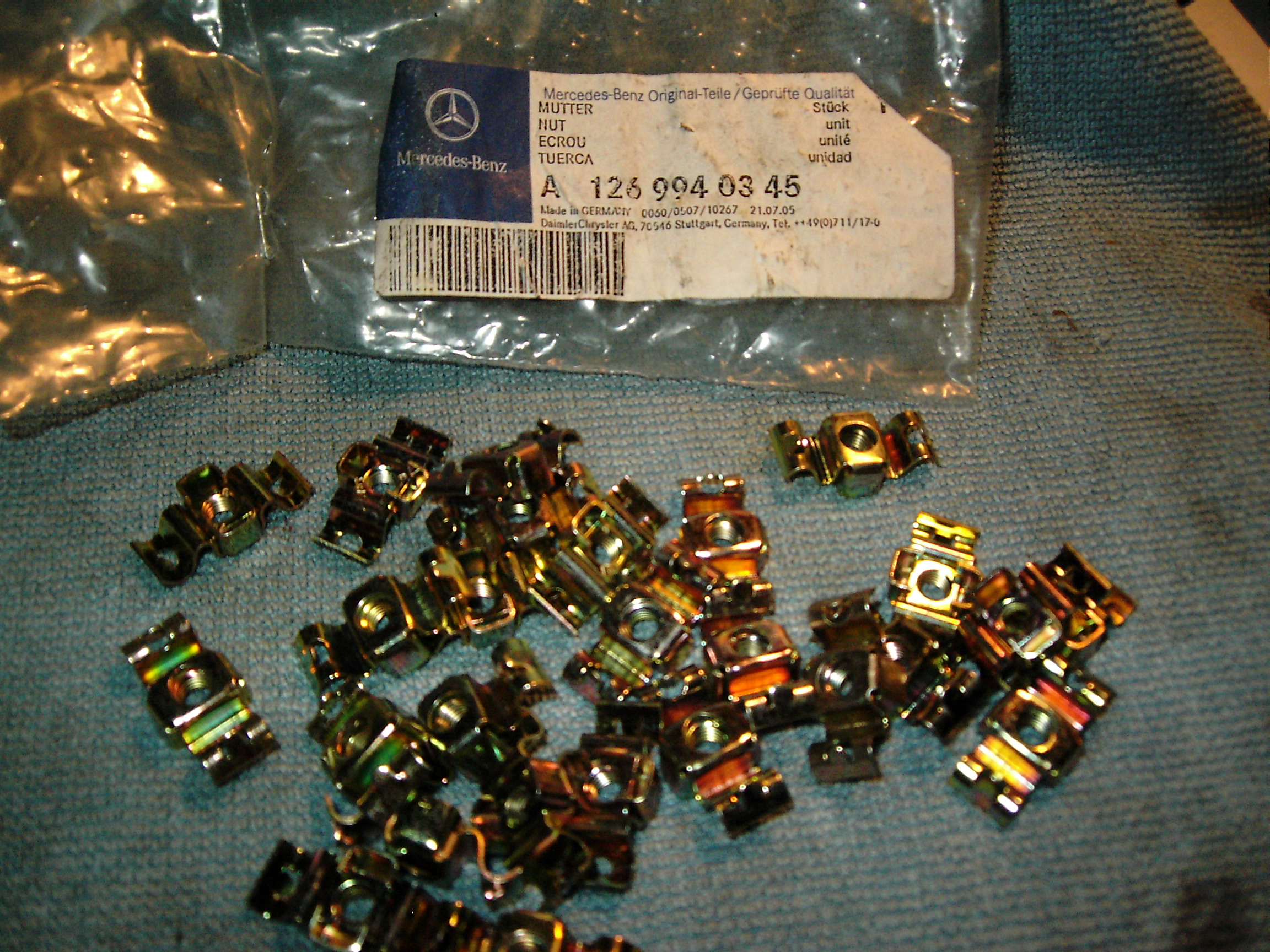muttern 002