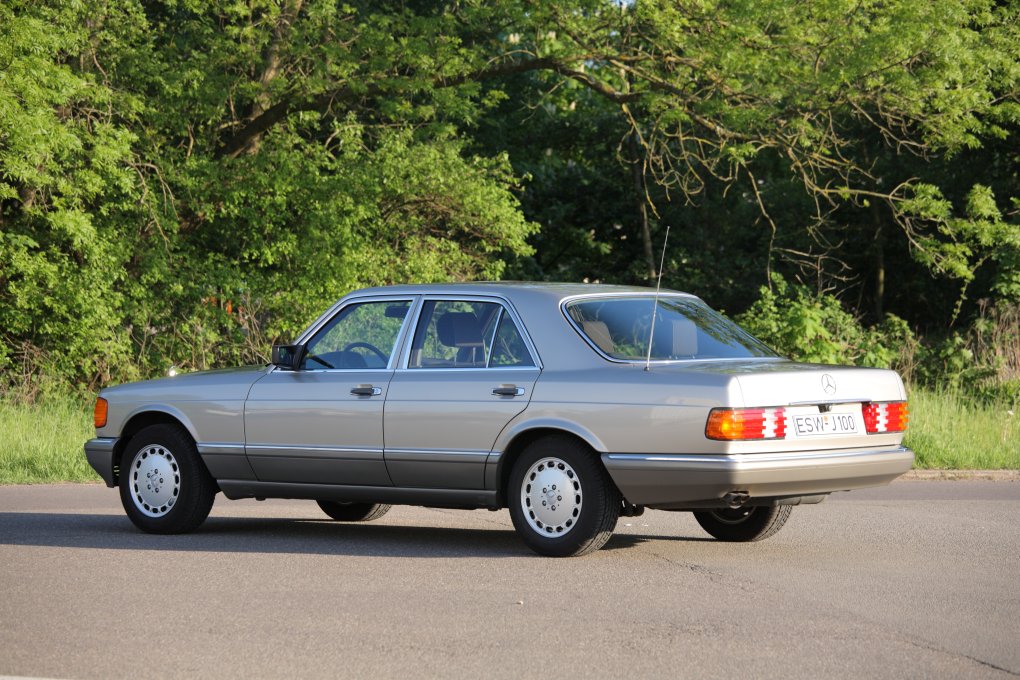 2012-05-13_0038_Mercedes 260SE_KF5D-32742